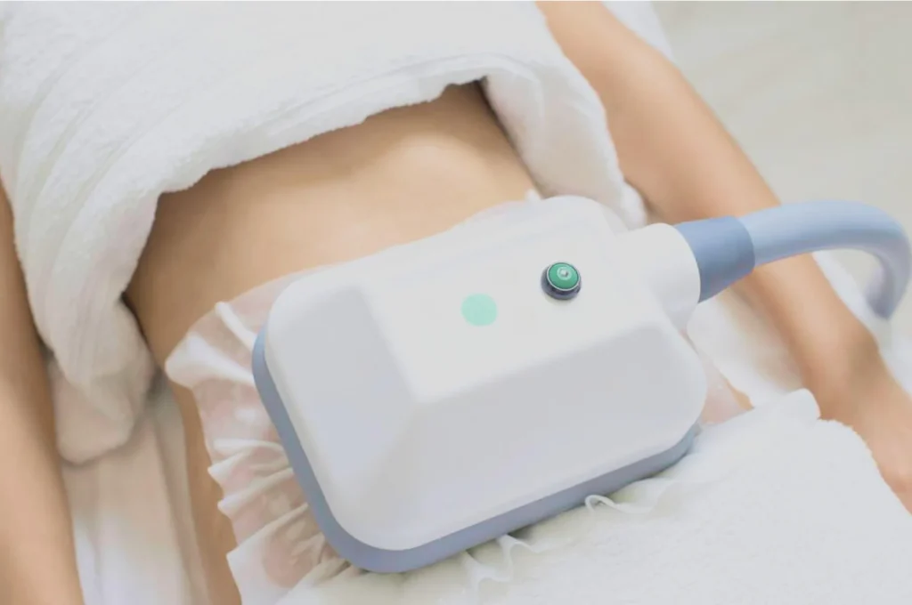 How Fat Freezing and HIFU Work Together? 3 advantages to combining Fat Freezing and HIFU Lutterworth